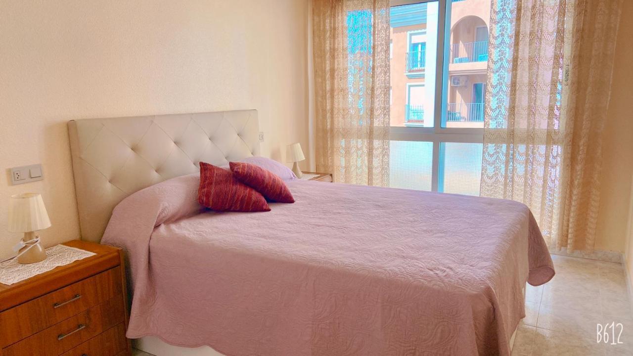 Beautiful Apartment Near Playa De Los Locos Torrevieja Eksteriør billede