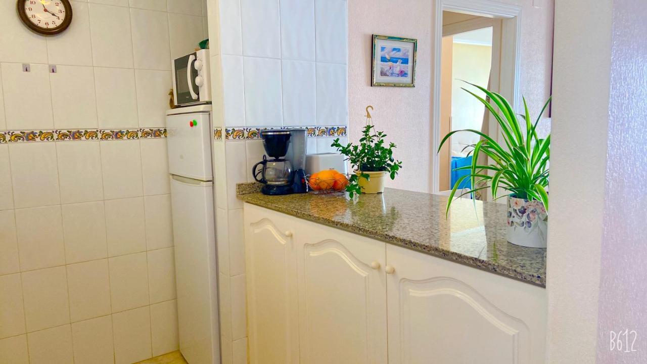 Beautiful Apartment Near Playa De Los Locos Torrevieja Eksteriør billede