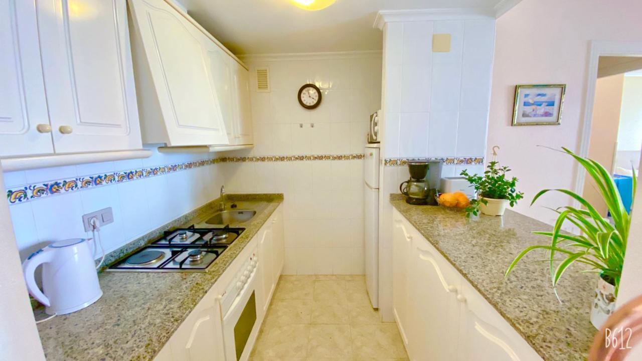 Beautiful Apartment Near Playa De Los Locos Torrevieja Eksteriør billede
